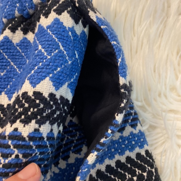 Anthropologie Nomad Morgan Carper
Skirt Patterned
Long 19” Waistline 30” - Picture 4 of 8